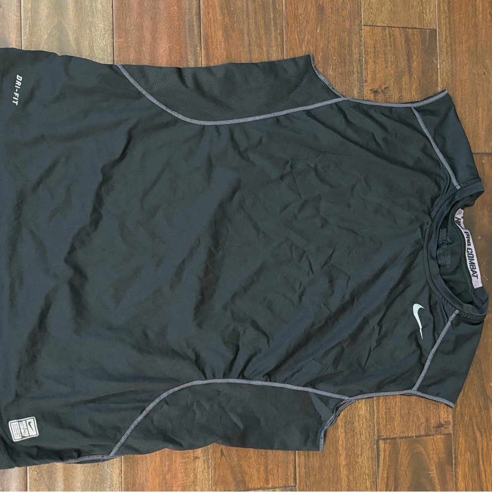 Nike Black Sleeveless Athletic Top